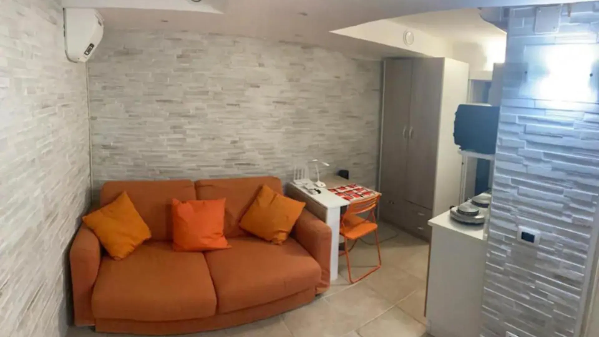 De Nittis Cozy House - 8 Min From Central Station Bari